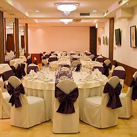 Elizabeth Hotel 4*
