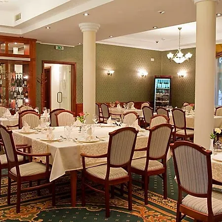 Hotel Elizabeth 4*