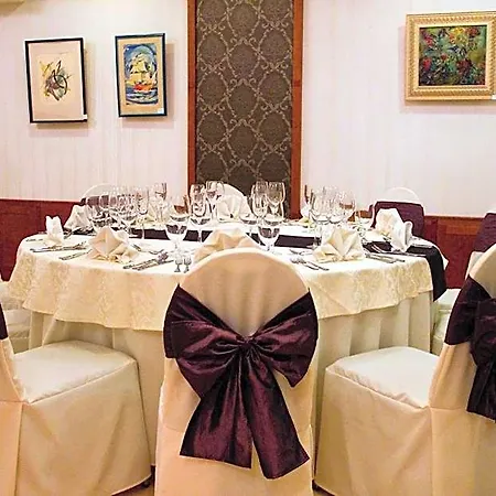 Elizabeth Hotel 4*